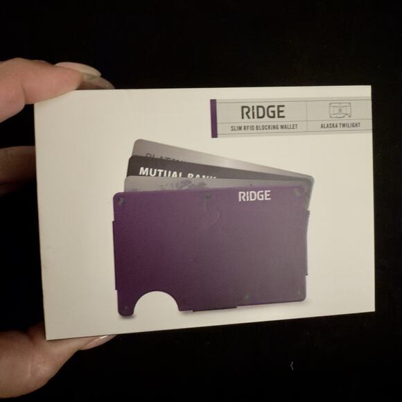Ridge Wallet-Alaska Twilight w/Cash Strap~NEW*IN BOX*USA-Retail $95 - Picture 1 of 11